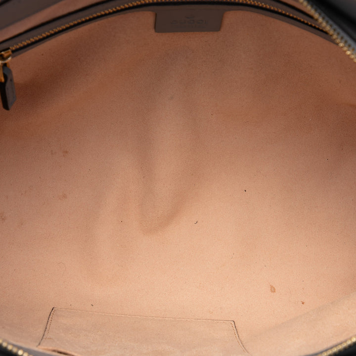 Gucci Sac porté épaule Guccissima Souple Moyen Gris – vue 4 – GABY PARIS