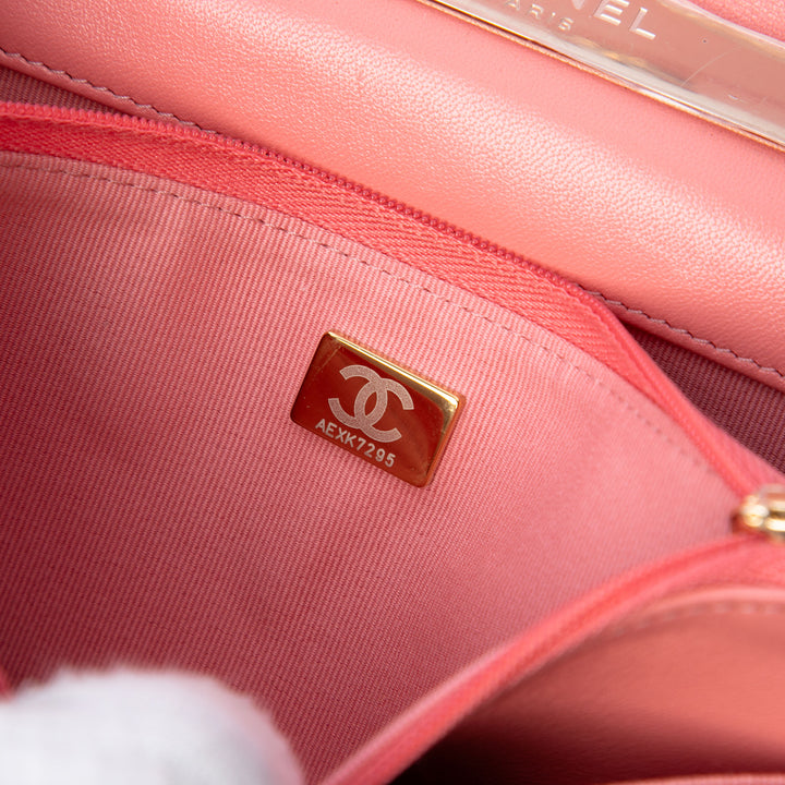 Chanel Mini Rectangular Cuir d’agneau Paris Le19M Charming anse supérieure à rabat