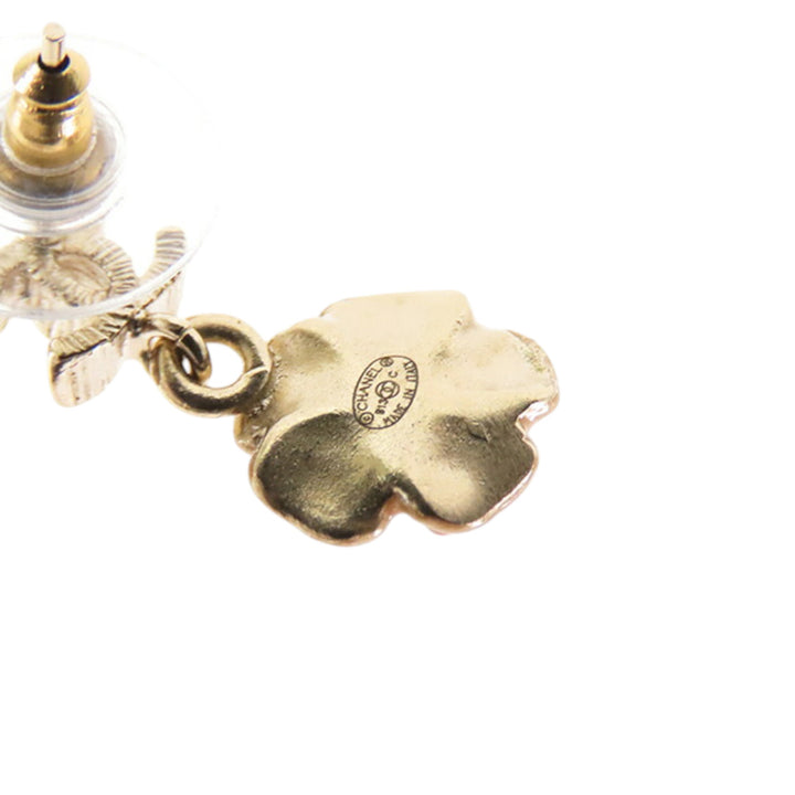 Chanel plaqué Enamel et Rhinestone CC Flower pendantes fermoir poussette Boucle d’oreilles