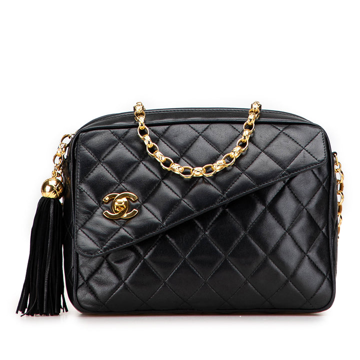 Chanel CC Quilted Cuir d’agneau Tassel Sac caméra Noir