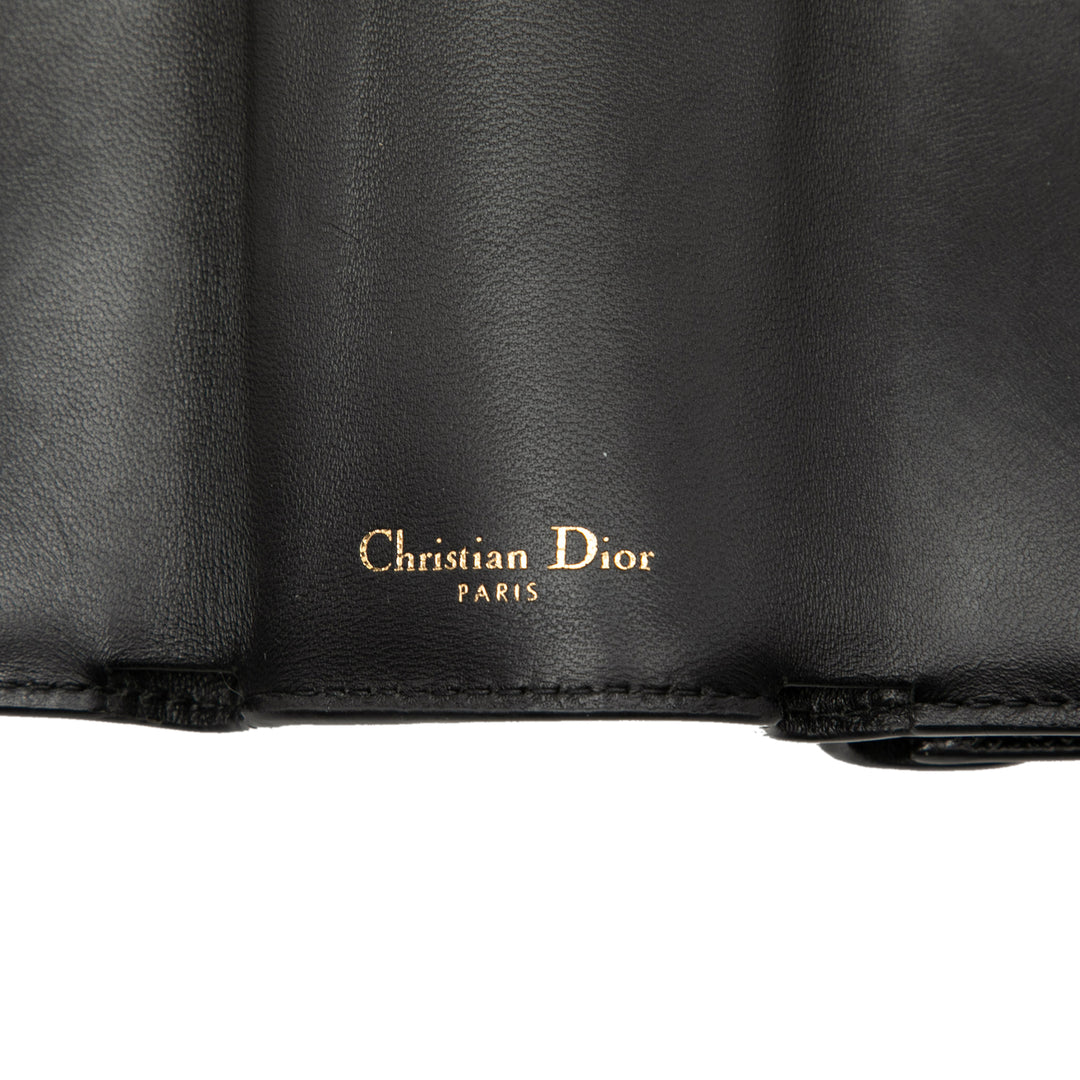 Dior Cuir de veau grainé Saddle Trifold Portefeuille