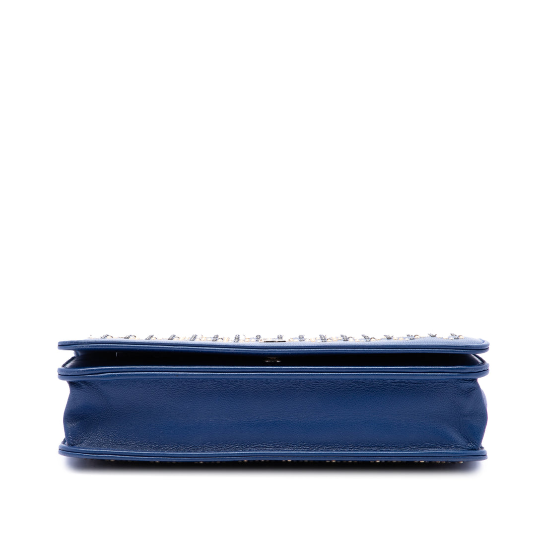 Chanel CC clouté Wallet on Chain Cuir d'agneau Bleu – vue 3 – GABY PARIS