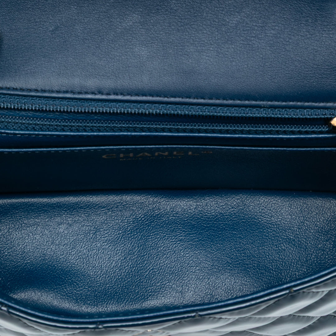 Chanel Mini Rectangular Classic Cuir verni Simple rabat Bleu