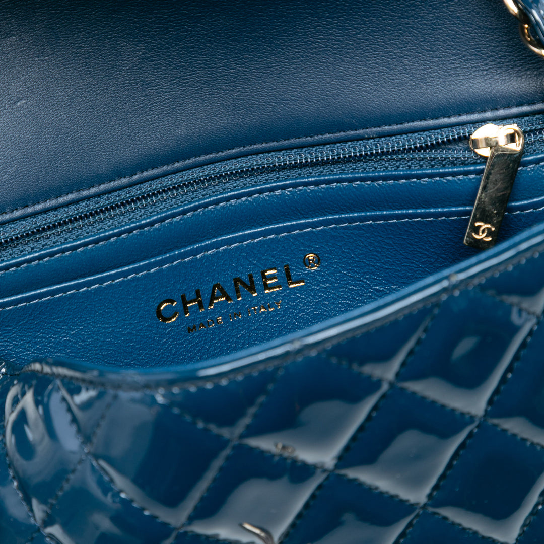Chanel Mini Rectangular Classic Cuir verni Simple rabat Bleu