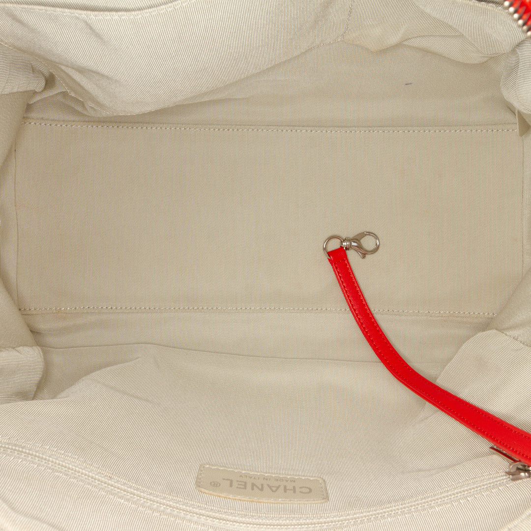 Quilted Washed Lambskin Chain Around Bowler Red - Gaby Paris