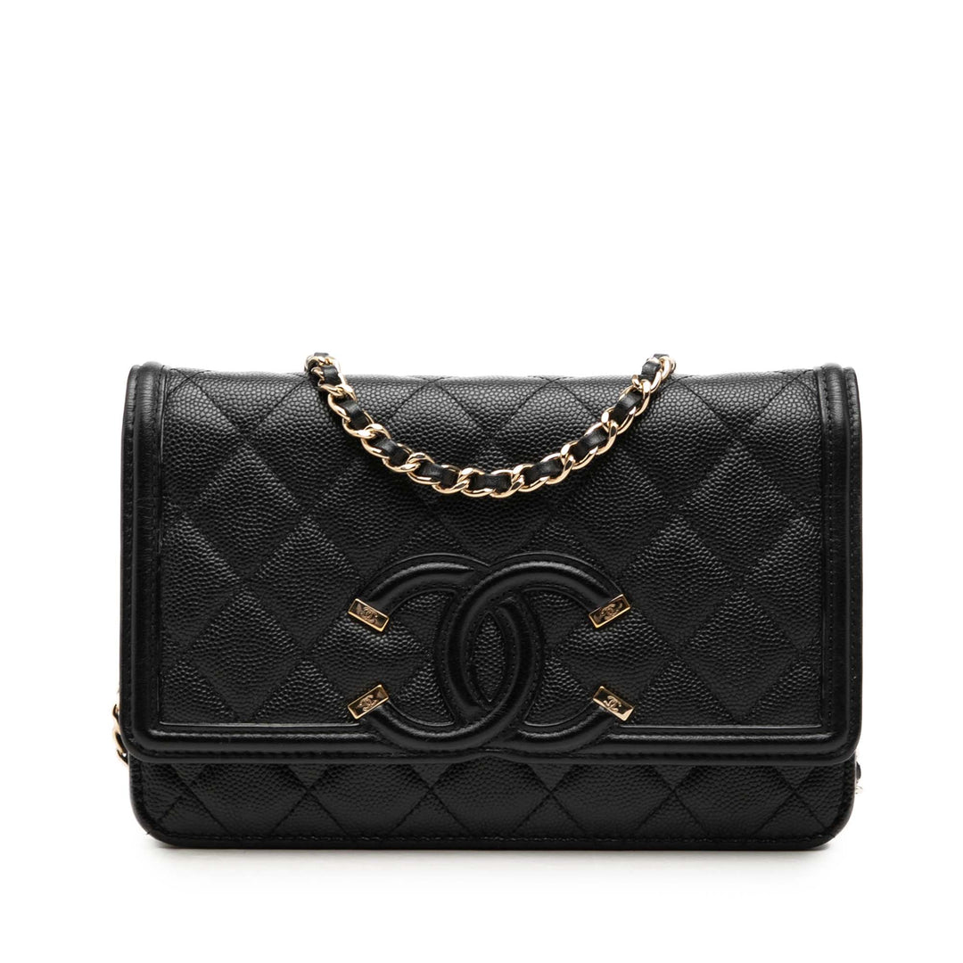 Chanel Caviar CC Filigree Wallet on Chain