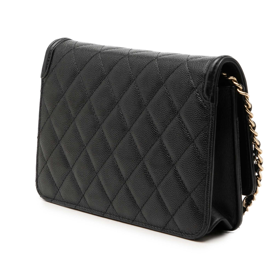 Chanel Caviar CC Filigree Wallet on Chain