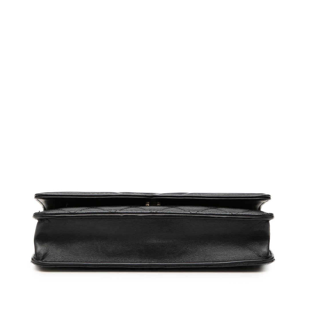 Chanel Caviar CC Filigree Wallet on Chain