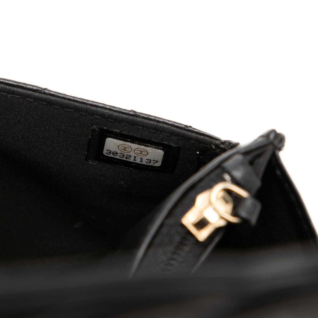 Chanel Caviar CC Filigree Wallet on Chain