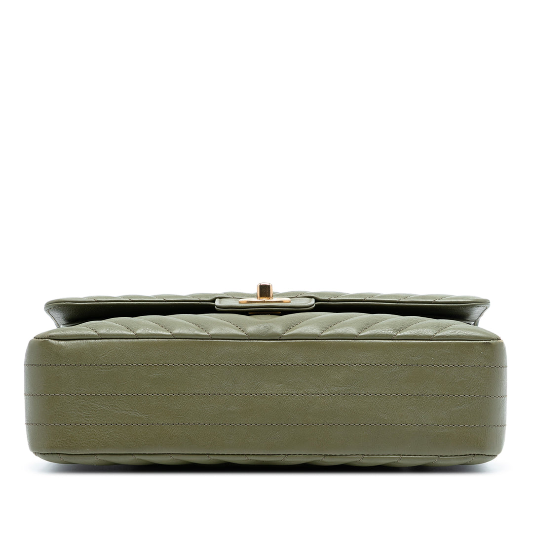 Chanel Medium Classic Chevron Cuir d’agneau Double rabat