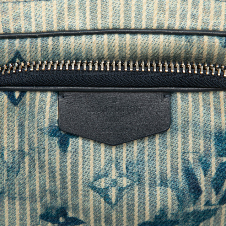 Watercolor Hickory Stripes Outdoor Pochette Monogram Bleu