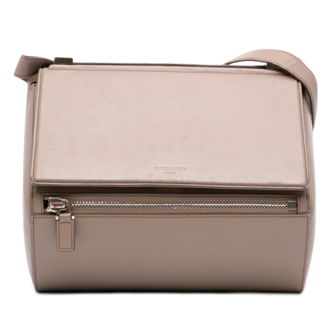 Givenchy Sac bandoulière grainé Pandora boîte Moyen Cuir de veau grainé Marron – vue principale – GABY PARIS