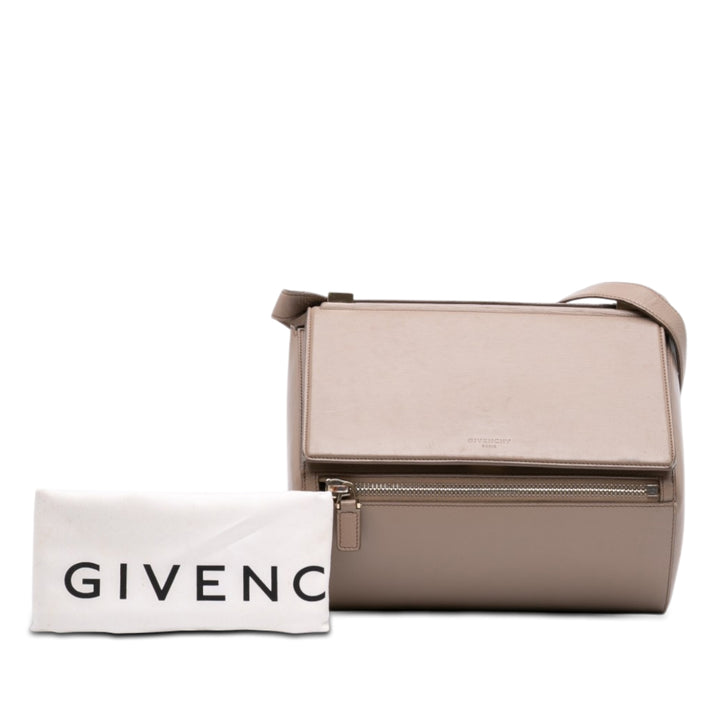 Givenchy Sac bandoulière grainé Pandora boîte Moyen Cuir de veau grainé Marron – vue 7 – GABY PARIS