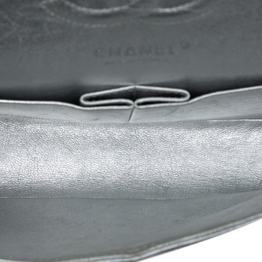 Chanel Medium Classic Metallic Cuir d’agneau Double rabat