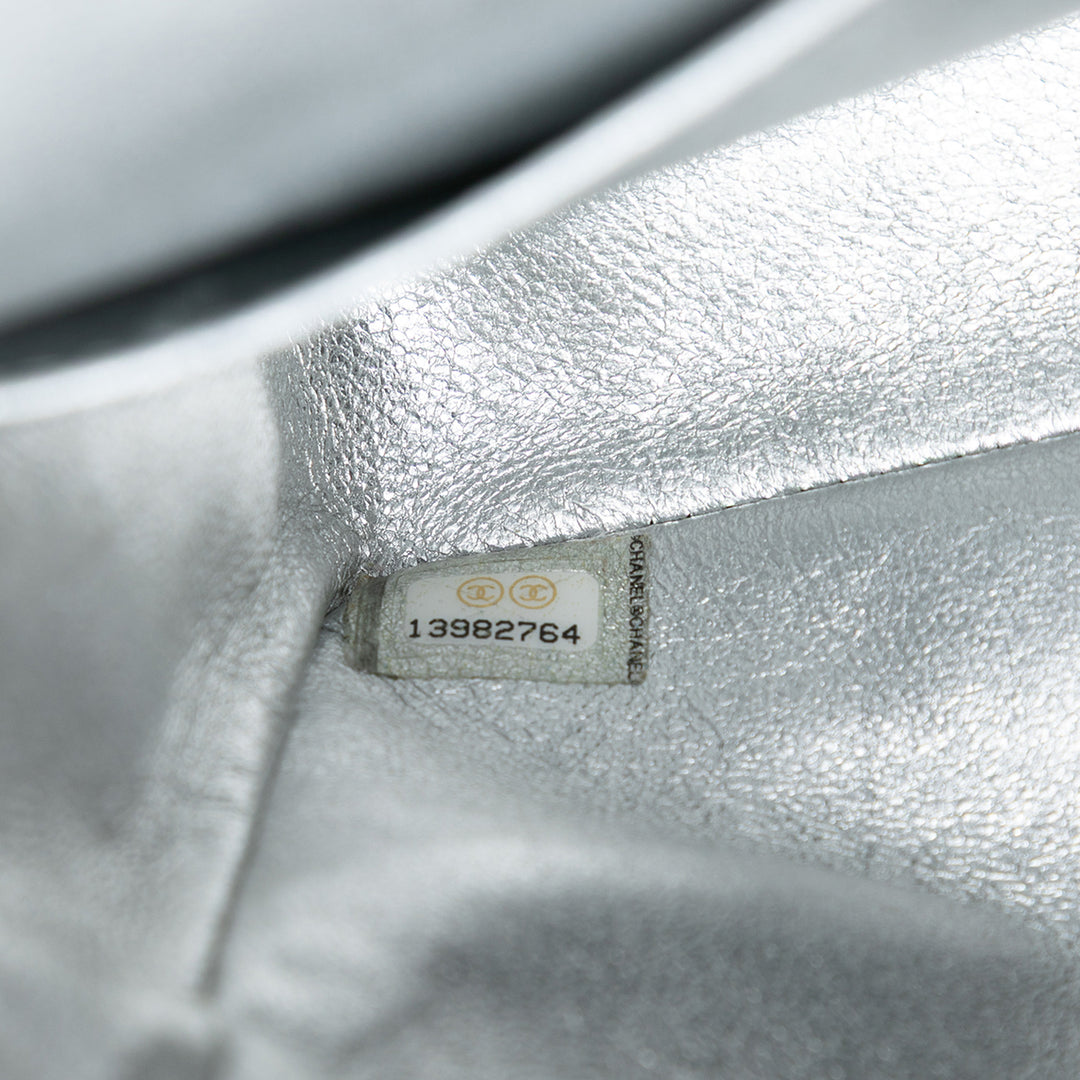 Chanel Medium Classic Metallic Cuir d’agneau Double rabat