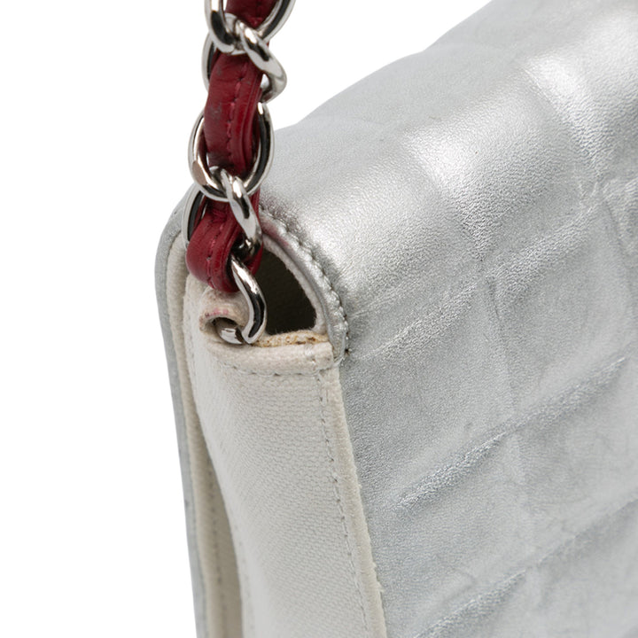 Chanel CC Toile and Métallisé Cuir d’agneau No. 5 Chain Flap Blanc