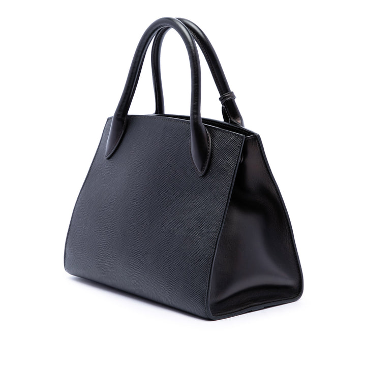 Prada Monochrome Sac Petit Saffiano Noir – vue 2 – GABY PARIS
