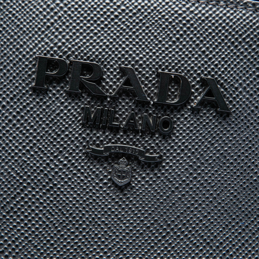 Prada Monochrome Sac Petit Saffiano Noir – vue 5 – GABY PARIS