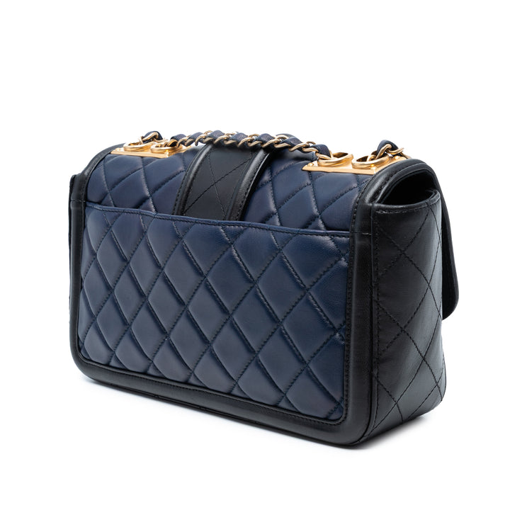 Chanel Medium Bicolor Quilted Cuir d’agneau Elegant CC Flap Bleu – GABY PARIS Authentique