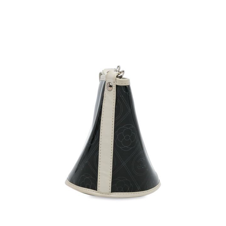 Chanel Froissé PVC Camellia Seau Cuir de veau