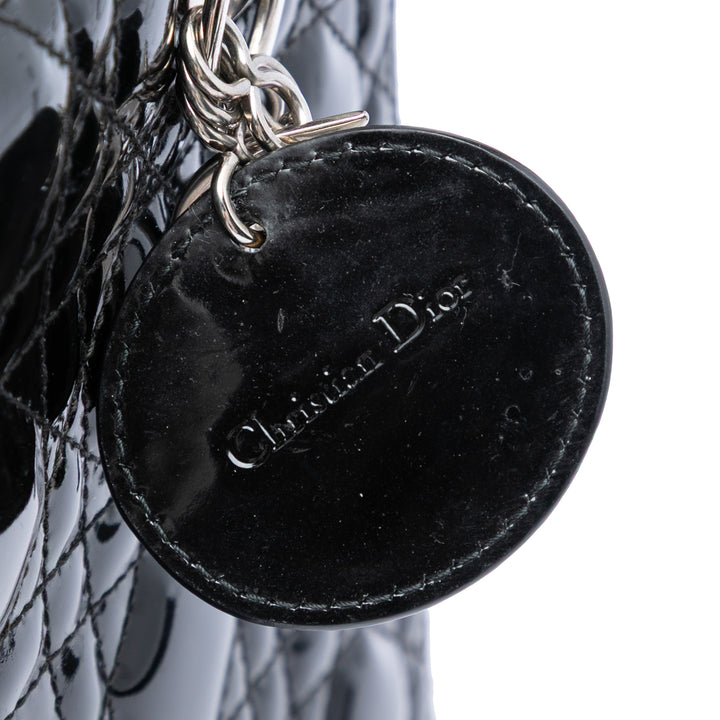Dior Medium Cuir verni Cannage Lady Dior