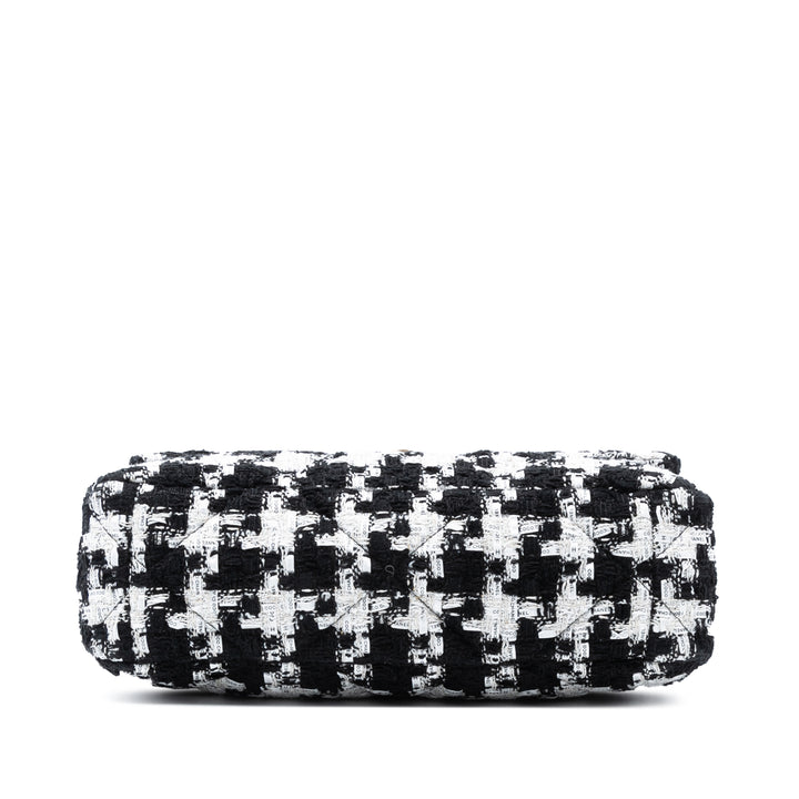 Chanel Large Houndstooth Tweed 19 à rabat