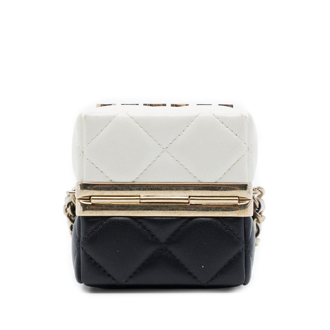 Bicolore Matelassé Cube Pochette avec chaîne Cuir d'agneau Noir