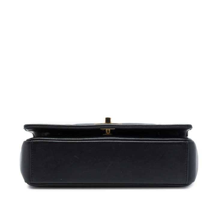 Chanel Mini Matelassé Chevron Sheepskin Mademoiselle Vintage à rabat