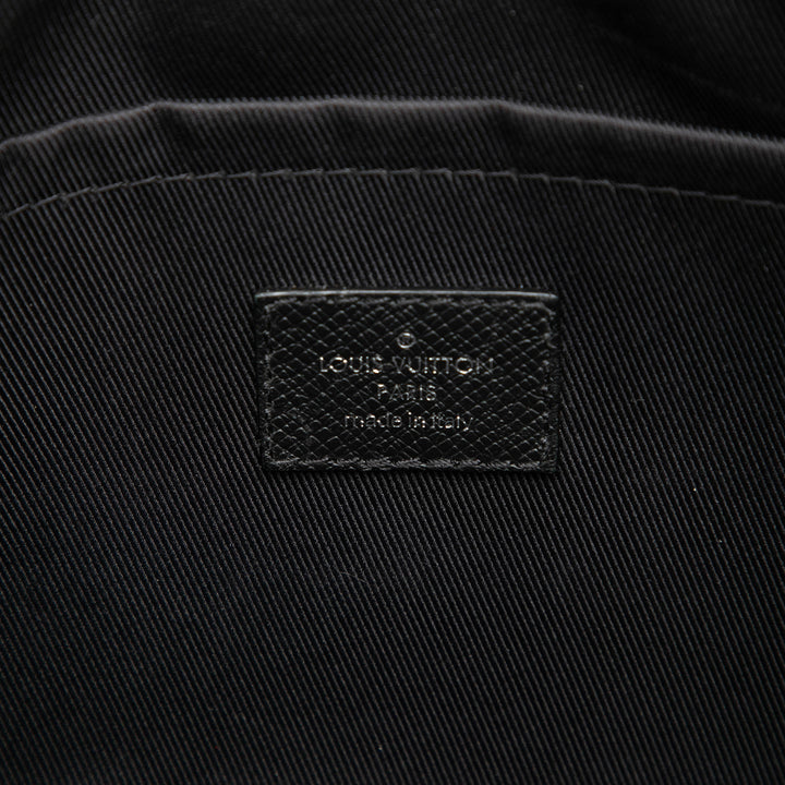 Taigarama Outdoor Messenger Monogram Noir