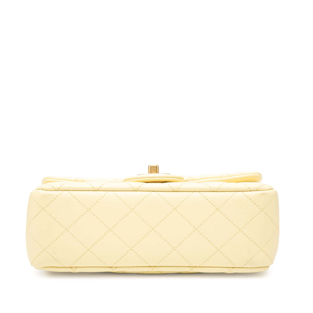 Chanel Mini Rectangular Classic Cuir d’agneau Sweet Camellia Flap Jaune – GABY PARIS Authentique