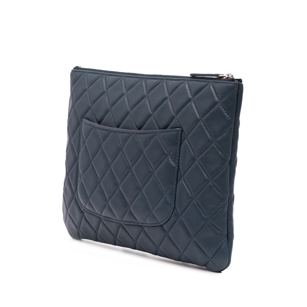 Medium Quilted Lambskin O Case Clutch Blue - Gaby Paris
