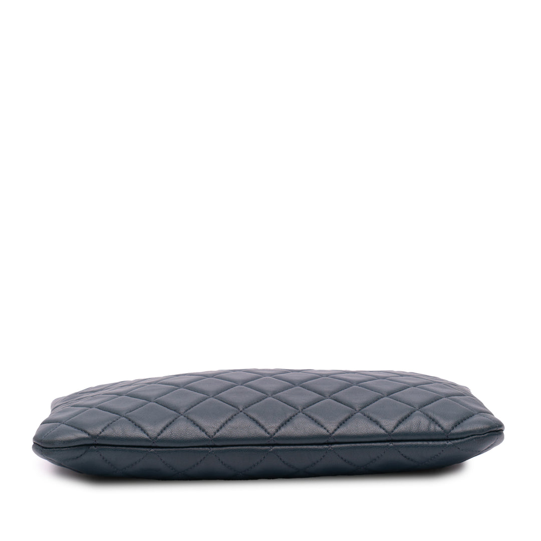 Medium Quilted Lambskin O Case Clutch Blue - Gaby Paris