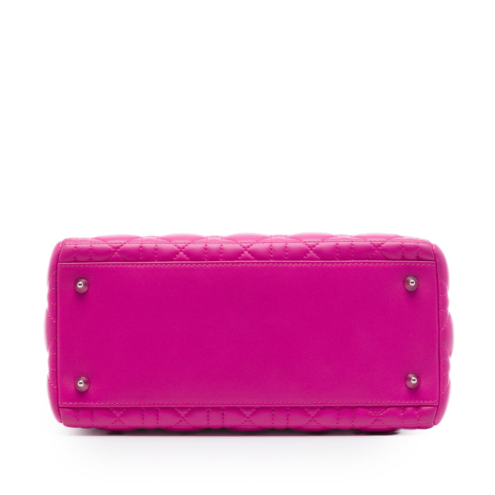 Lady Dior Cannage Moyen Cuir d'agneau Rose
