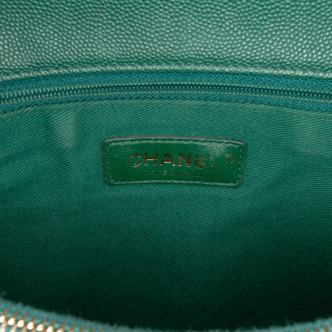 Chanel Medium Quilted Caviar Coco Top Handle Bag Vert – GABY PARIS Authentique
