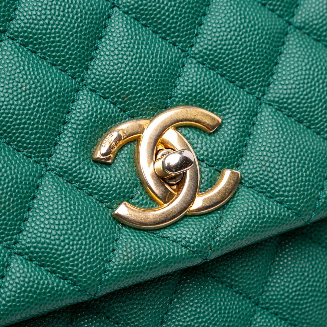 Chanel Medium Quilted Caviar Coco Top Handle Bag Vert – GABY PARIS Authentique