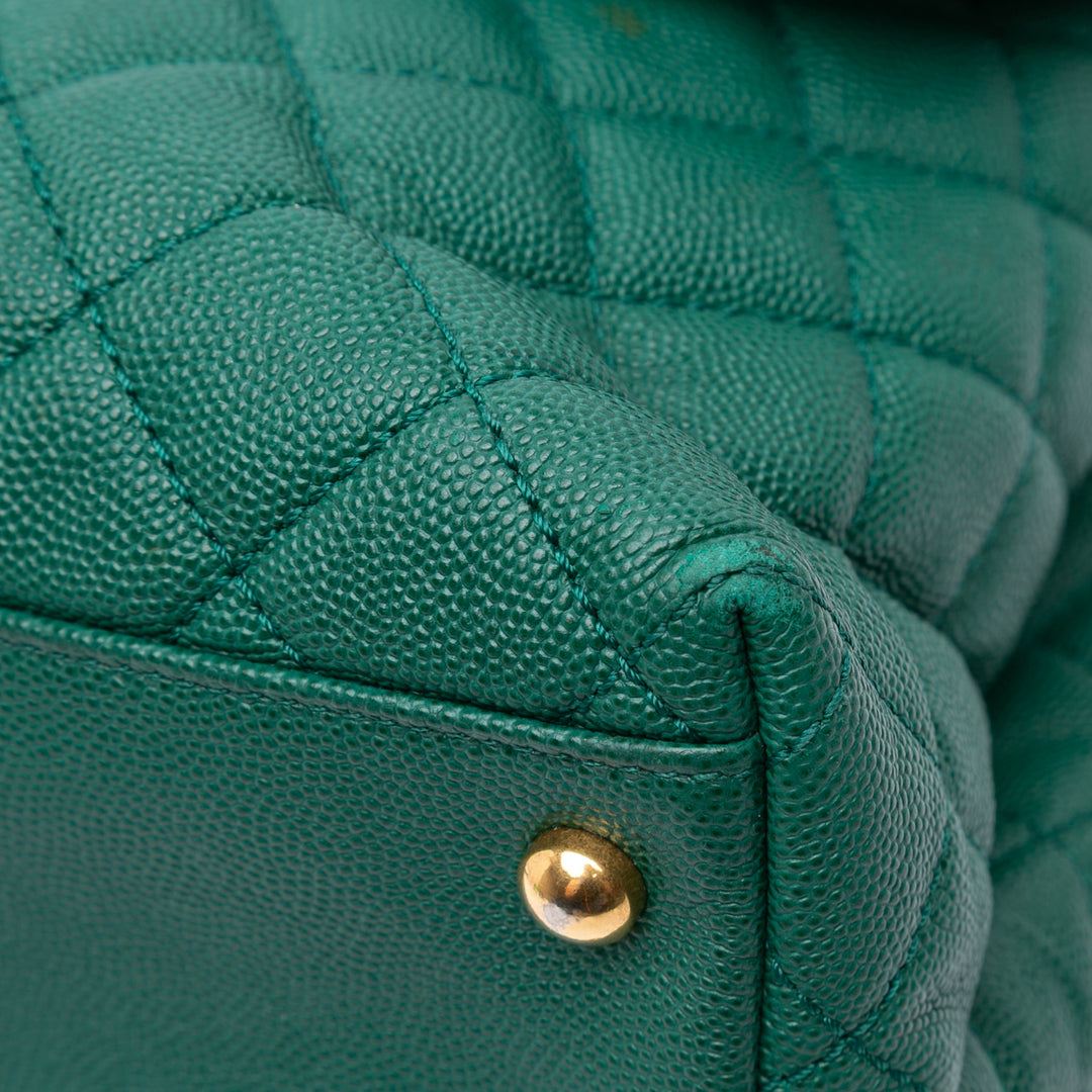 Chanel Medium Quilted Caviar Coco Top Handle Bag Vert – GABY PARIS Authentique