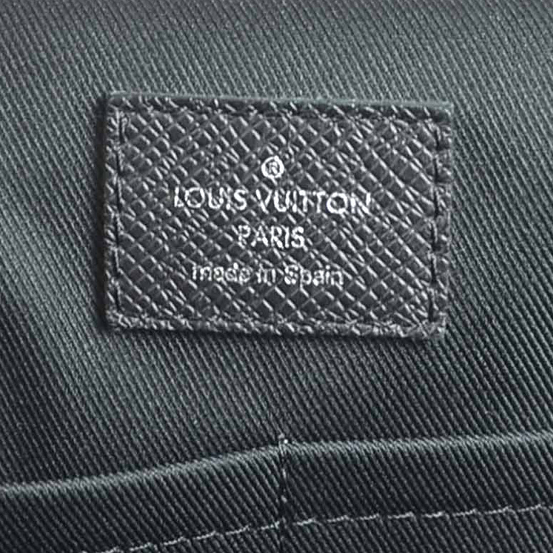 Damier Cobalt Matchpoint Messenger Bleu