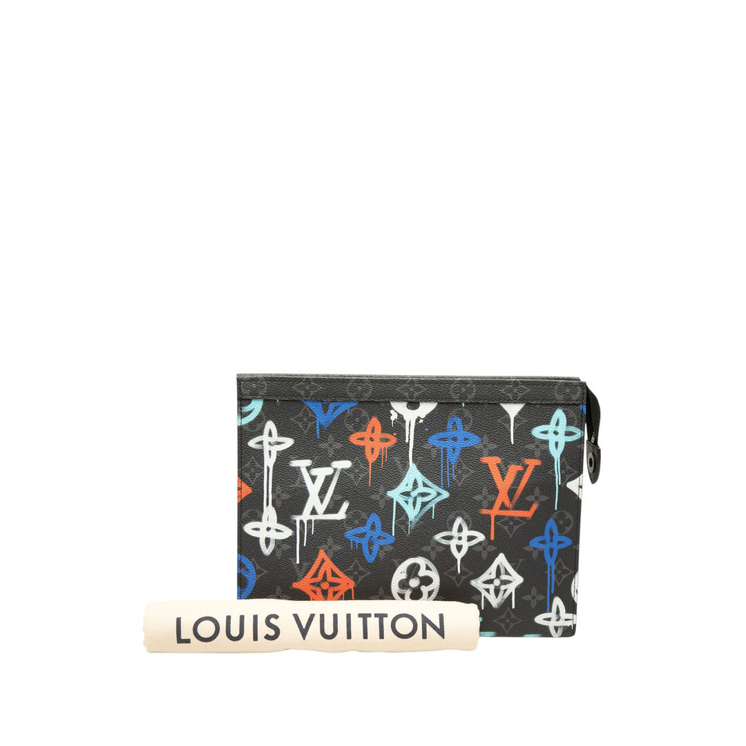 Louis Vuitton Pochette Graffiti Voyage Monogram Eclipse MM Noir – vue 7 – GABY PARIS