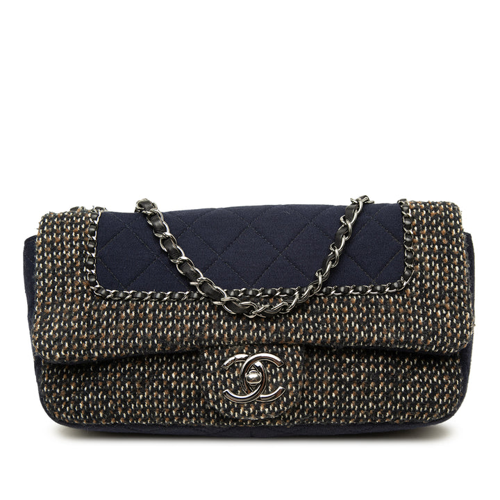 Chanel Sac porté épaule Matelassé Jersey et Chaîne à rabat Tweed Petit Bleu – vue principale – GABY PARIS