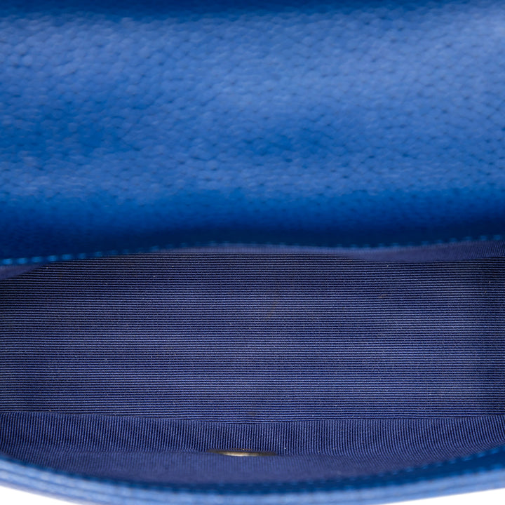 Chanel Matelassé Carry Around à rabat Mini Cuir caviar