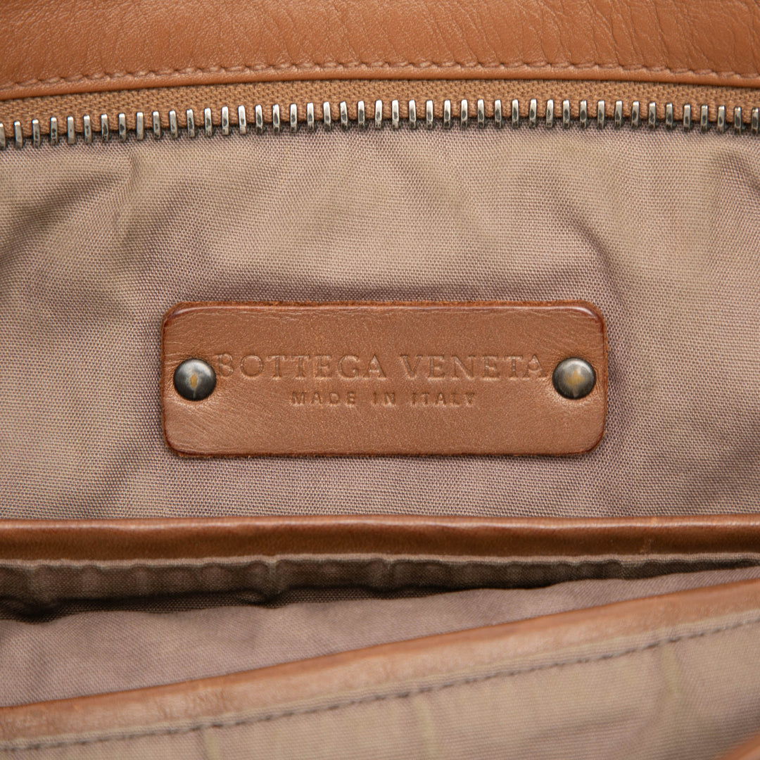 Bottega Veneta Sac bandoulière Intrecciato nappa Marron – vue 5 – GABY PARIS