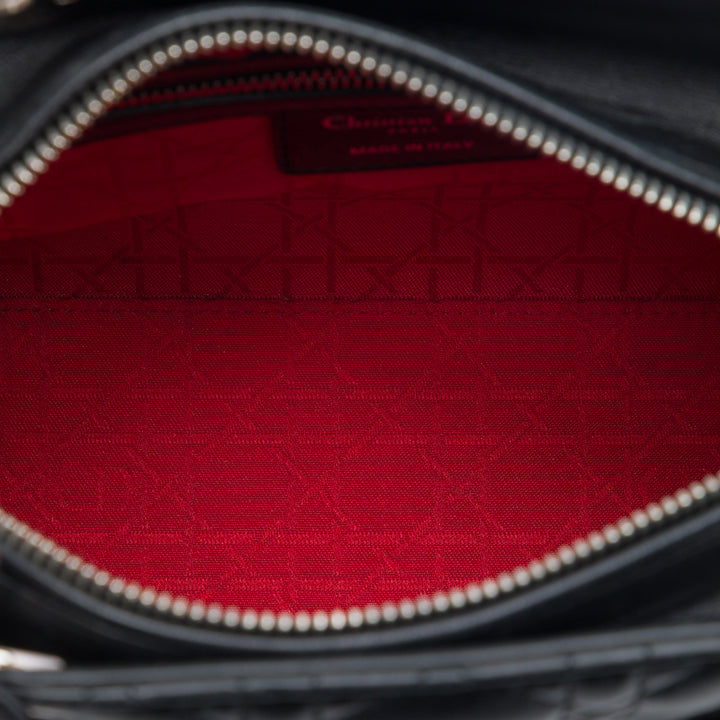 Dior Medium Cuir d’agneau Cannage Lady Dior