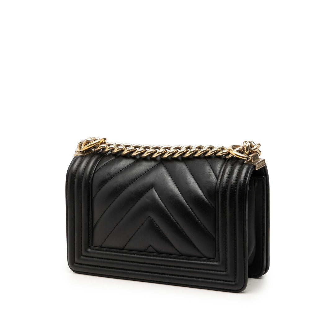 Chanel Chevron Boy à rabat Petit Cuir d'agneau