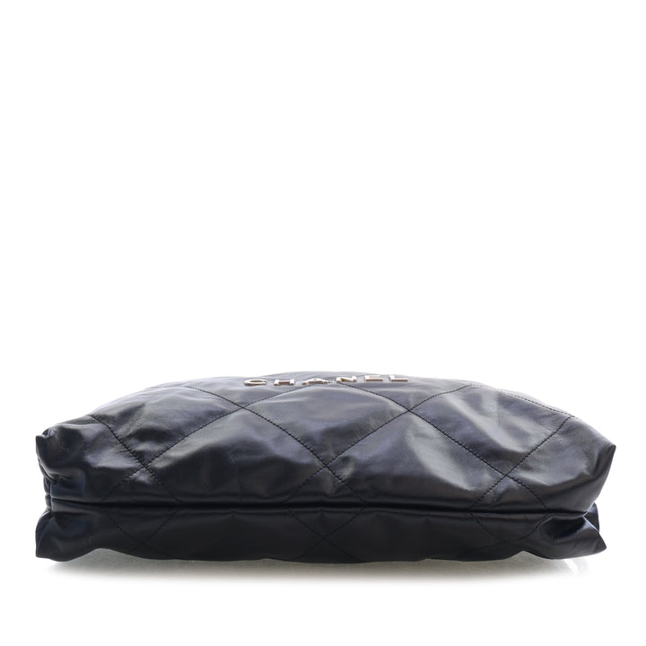 Chanel Large Matelassé brillant Cuir de veau 22 Sac à dos