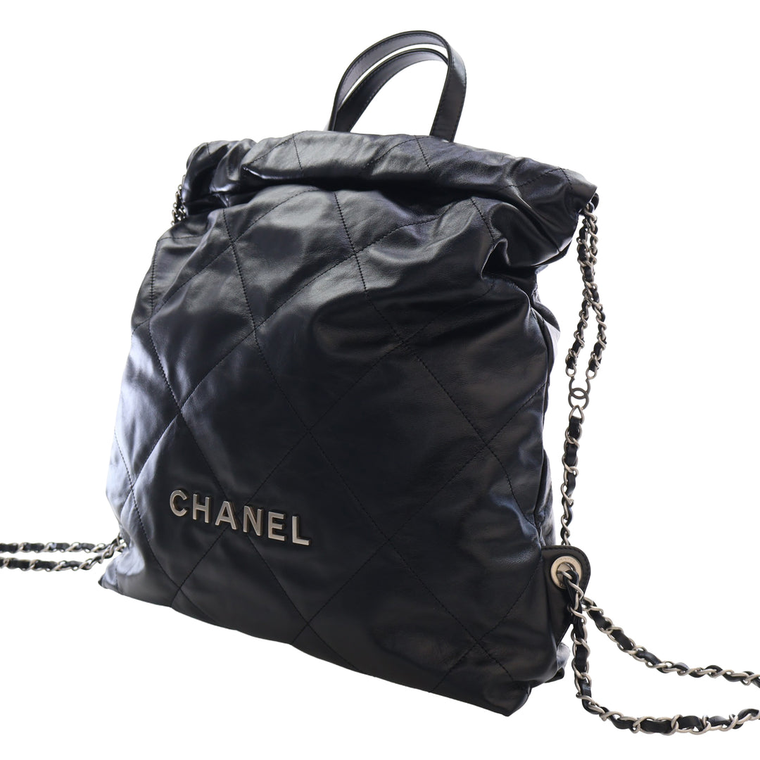 Chanel Large Matelassé brillant Cuir de veau 22 Sac à dos
