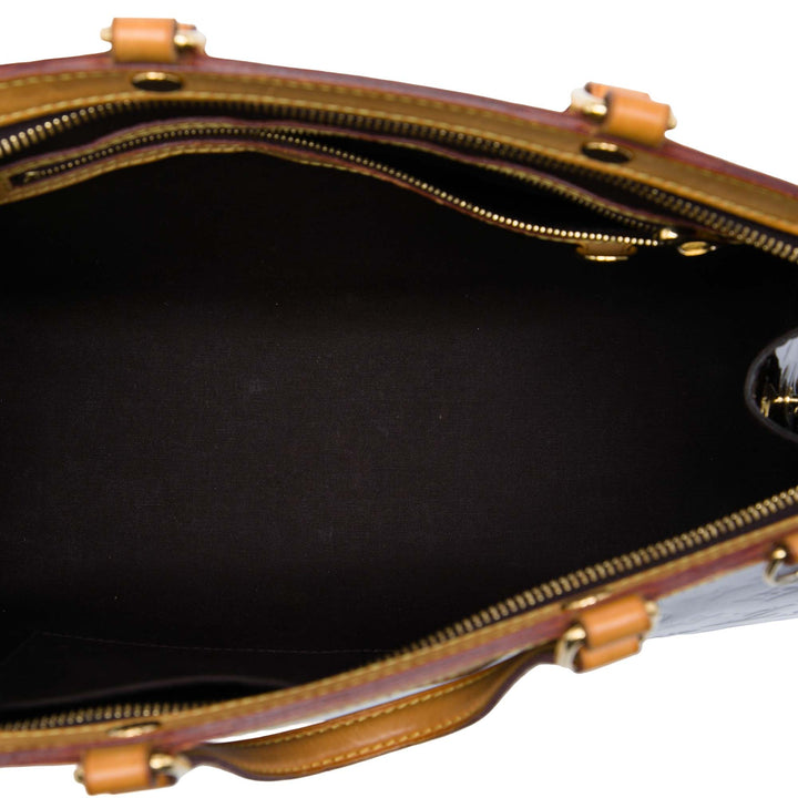 Louis Vuitton Brea MM Cuir verni Monogram Violet