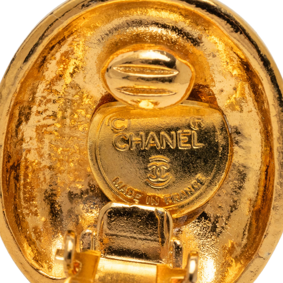 Chanel plaqué Mademoiselle Ovale À clip Boucles d'oreilles Métal