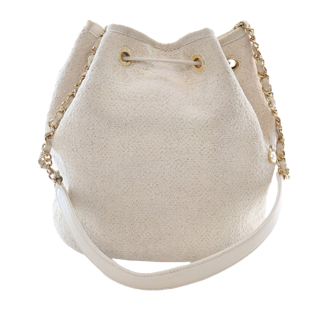 Chanel Small Tweed Deauville Drawstring Bucket Bag Blanc – GABY PARIS Authentique