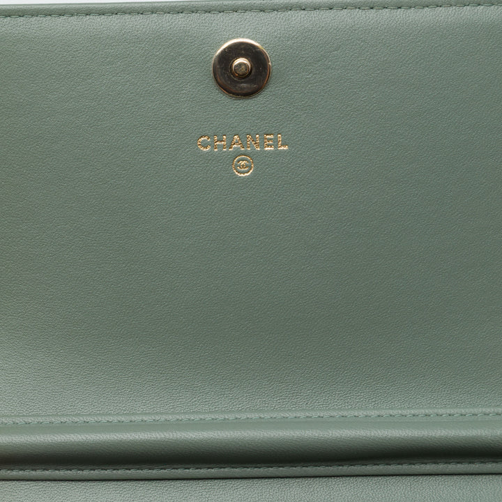 Chanel CC Carré Matelassé Wallet on Chain Cuir d'agneau Vert