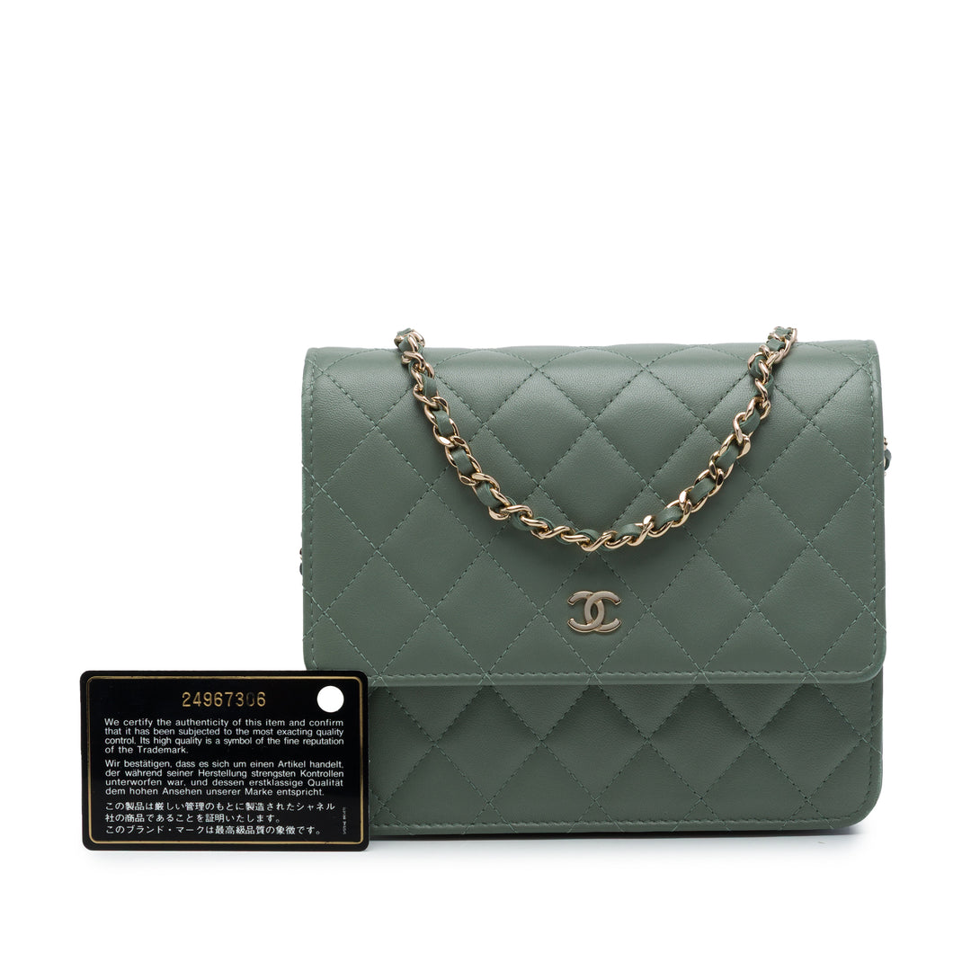 Chanel CC Carré Matelassé Wallet on Chain Cuir d'agneau Vert